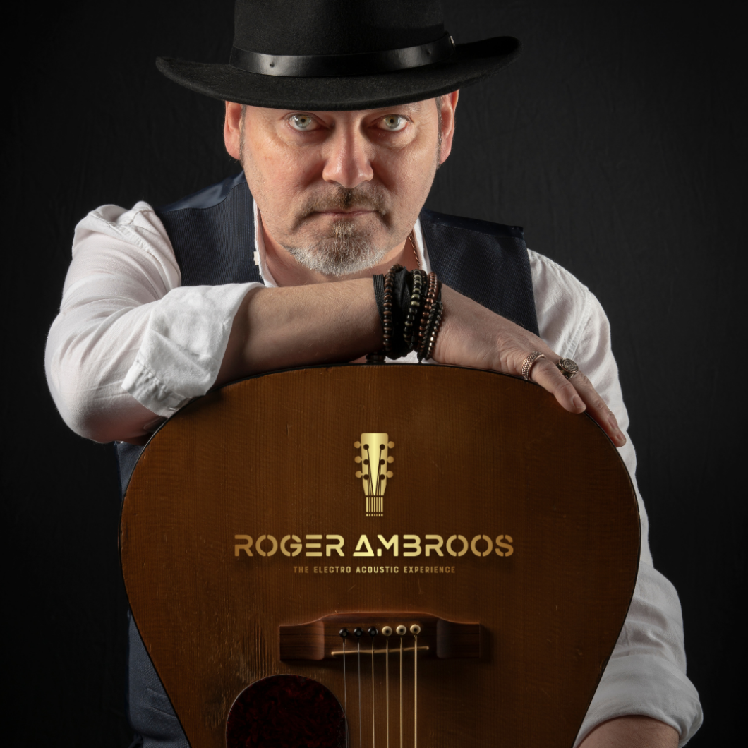 Roger_Ambroos-Met_Logo
